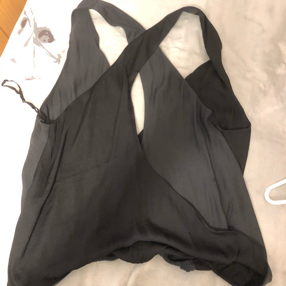 Anthropology grey and black top